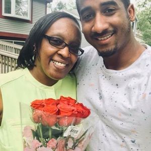 Meet your Posher, Elvira